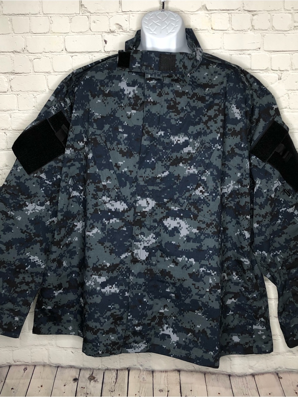 NWT Tru Spec Tactical Response Uniform Shirt Digital Camo 2X Large   0012